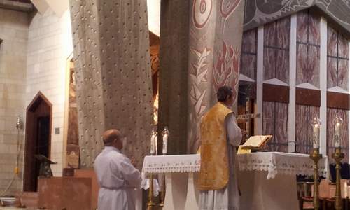 Messa nella Basilica dell'Annunciazione